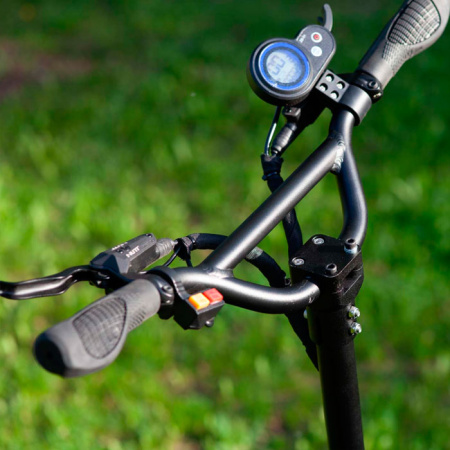 Электросамокат smartONE Maximus